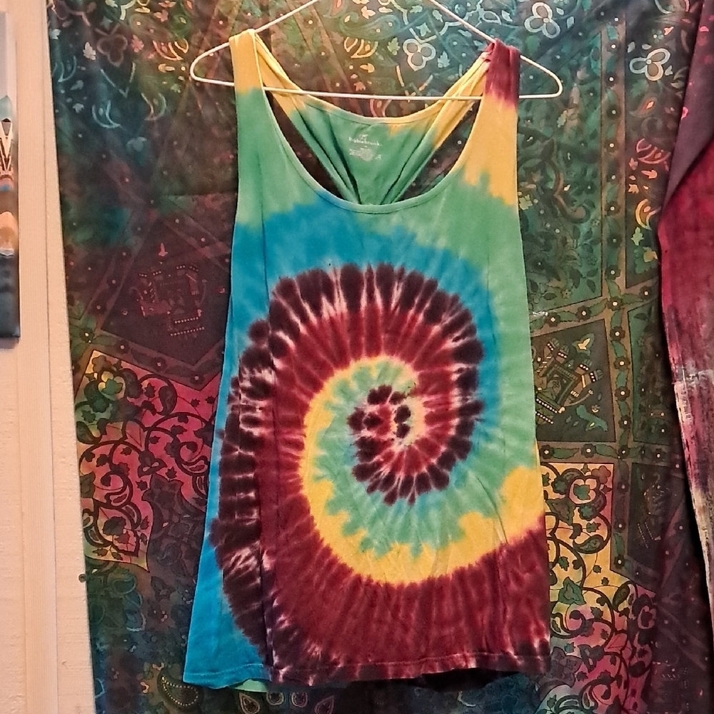 Bobbie Brooks Multicolor Tie-Dye Tank Top